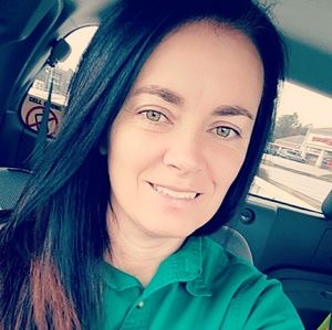 Meet your Posher, Beverly